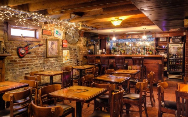 Olde Town Inn image 6